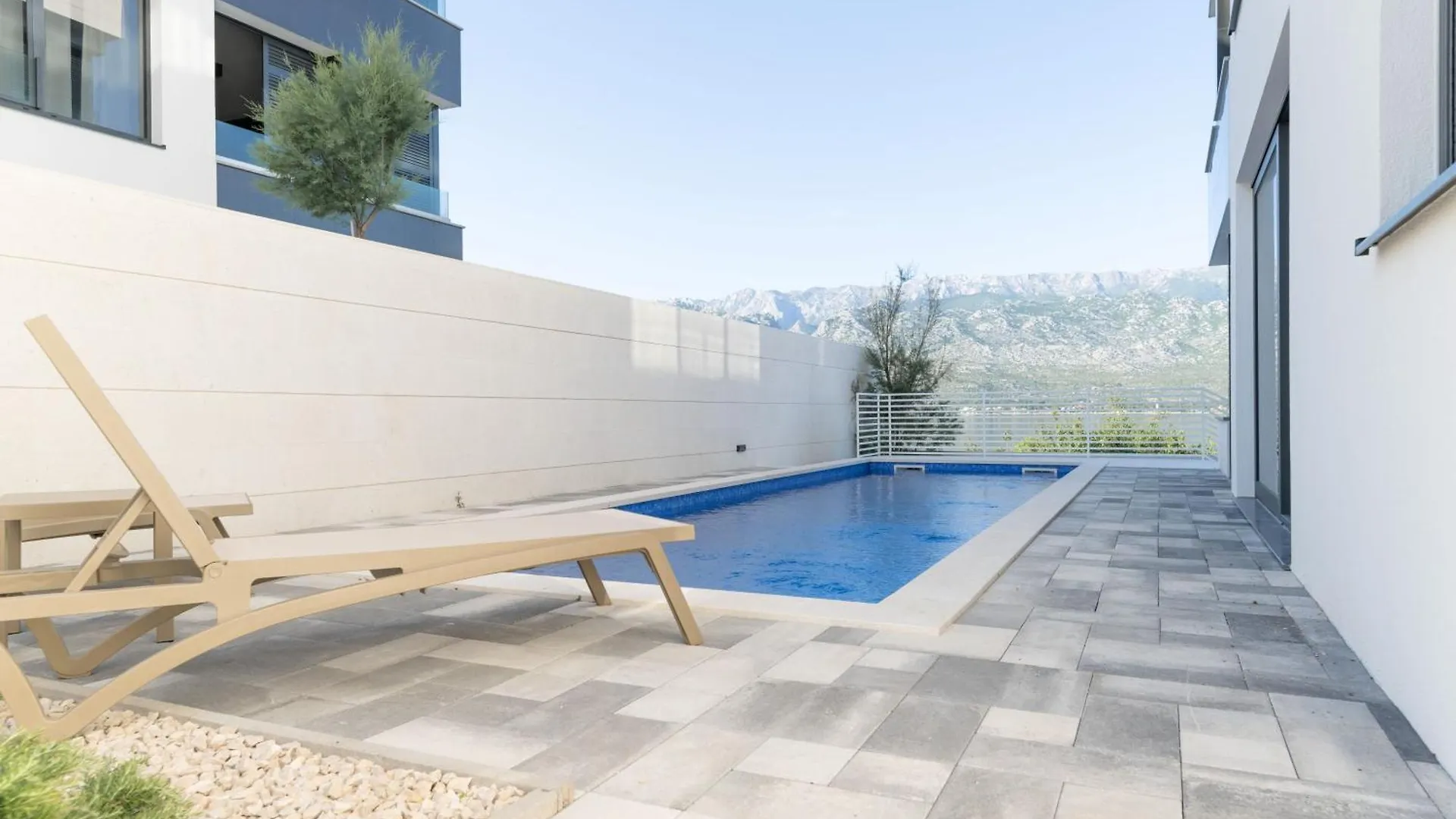 Villa Velebit - Luxury Apartment Steps Away From Adriatic Sea, With Private Pool And Stunning Views Vinjerac