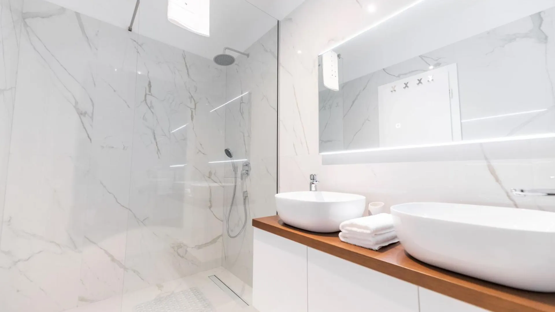 Villa Velebit - Luxury Apartment Steps Away From Adriatic Sea, With Private Pool And Stunning Views Vinjerac 0*,