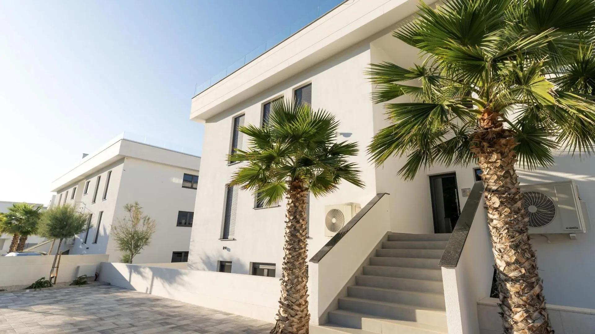 Villa Velebit - Luxury Apartment Steps Away From Adriatic Sea, With Private Pool And Stunning Views Vinjerac