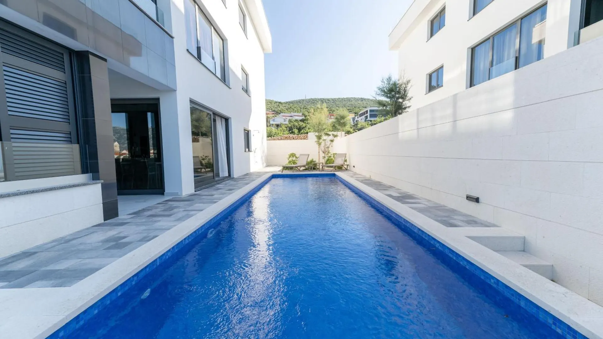 Villa Velebit - Luxury Apartment Steps Away From Adriatic Sea, With Private Pool And Stunning Views Vinjerac