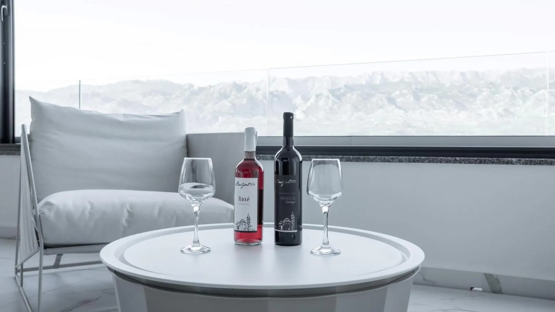 Villa Velebit - Luxury Apartment Steps Away From Adriatic Sea, With Private Pool And Stunning Views Vinjerac